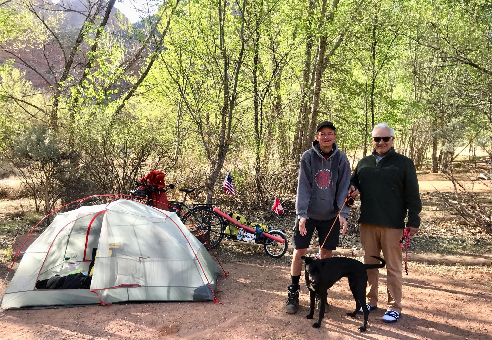 Joe & Liz Leenen with Winnie the wonder dog